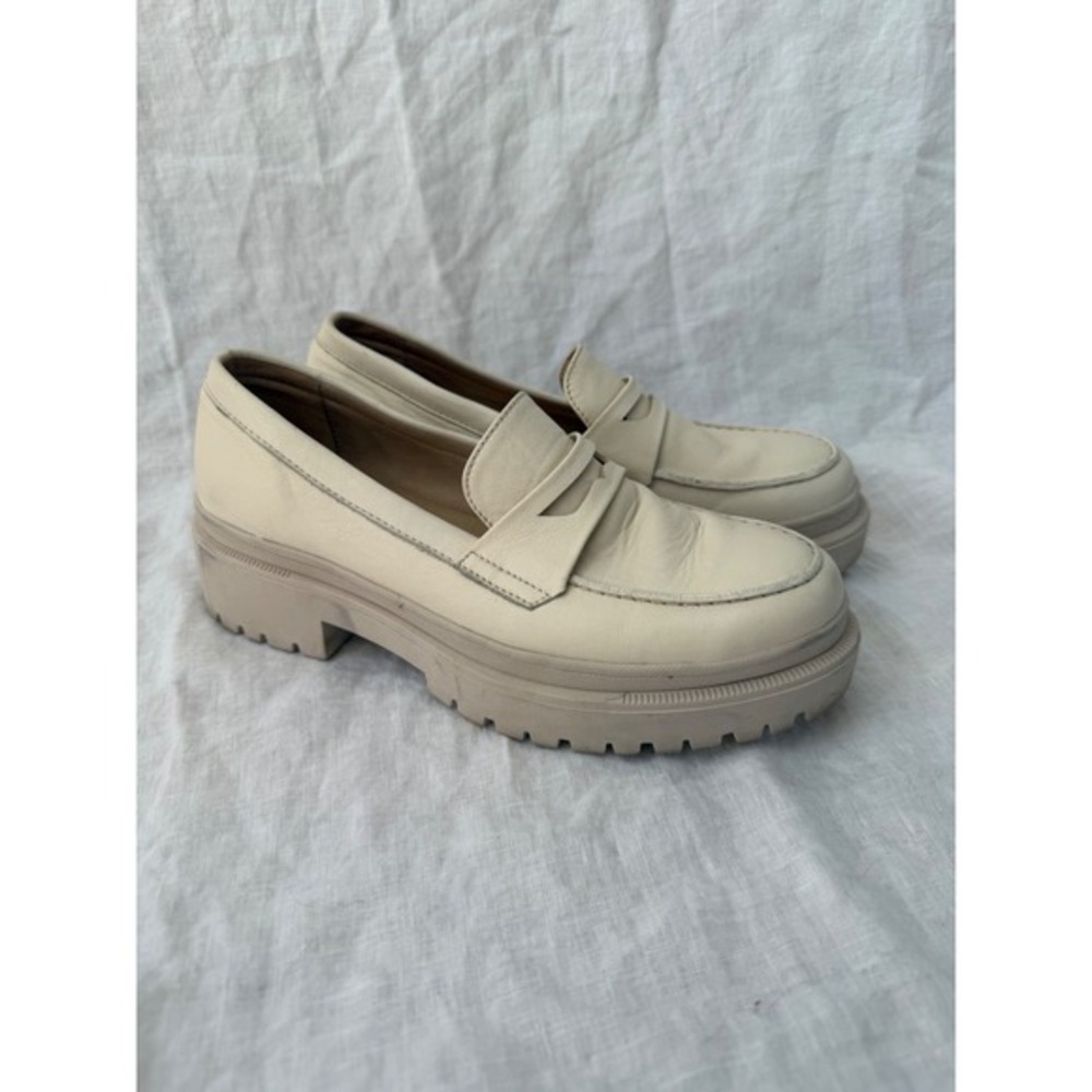 Portland Leather Patina Zoe Chunky Loafer in Bone White Chunky Lug Platform 38 - Picture 2 of 12